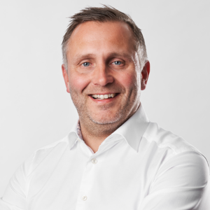 A portrait of Sales Director at Element Logic Sweden, Anders Bohlin.