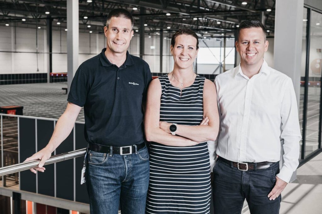 Rune Kristiansen & Mathilda Sjaaeng from Bertel O. Steen pictured with Element Logic's Håvard Hallås.