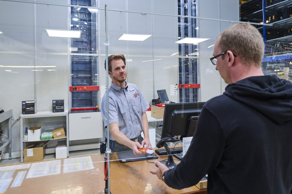 Centro de micro-fulfilment de Peterhans en Suiza